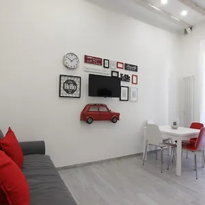 Amazing In Center With Balcony Apartamento